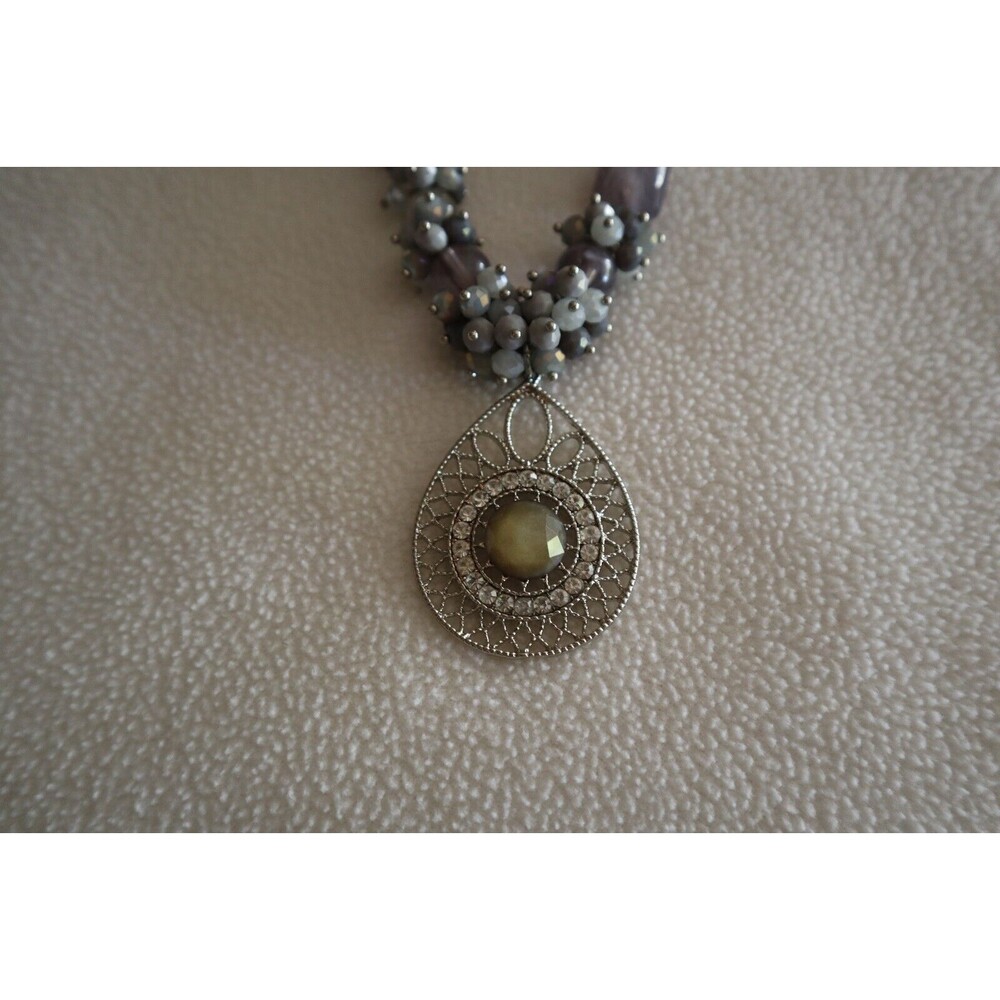 Necklace Gray Purple Faceted Beads Cluster Silver Tone Filigree Pendant 19" Boho - Picture 6 of 10